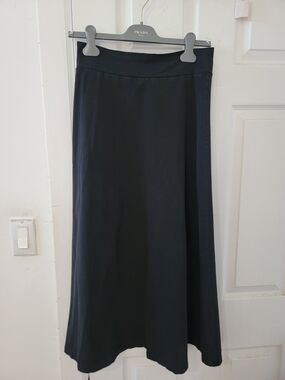 Jay Basics Black A-Line Midi Skirt
